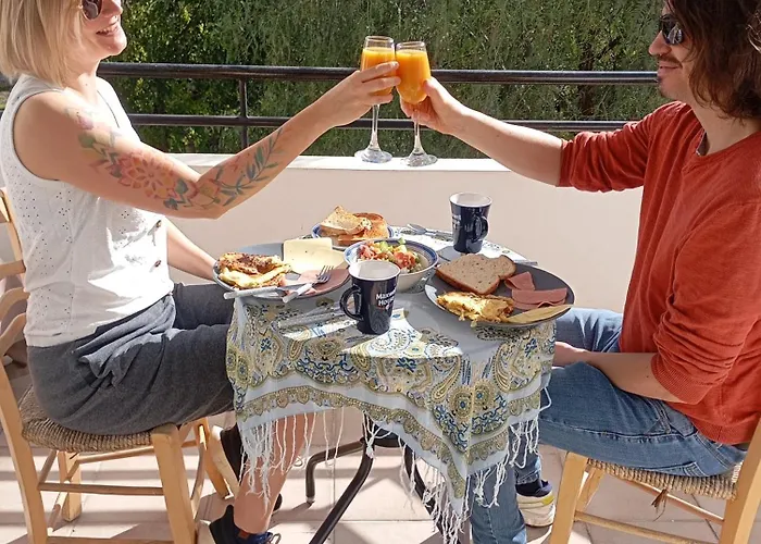 Eat Well Sleep Well * לרנקה