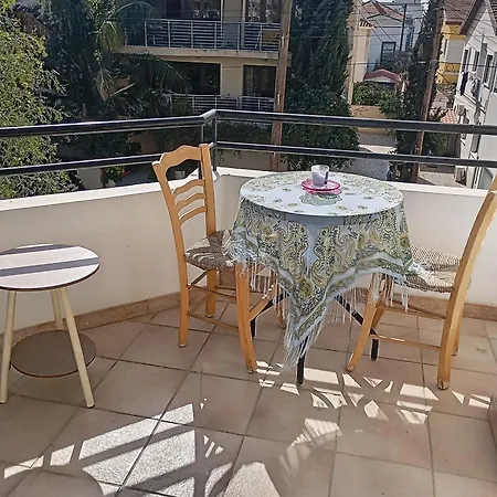 Guest house Eat Well Sleep Well Larnaca