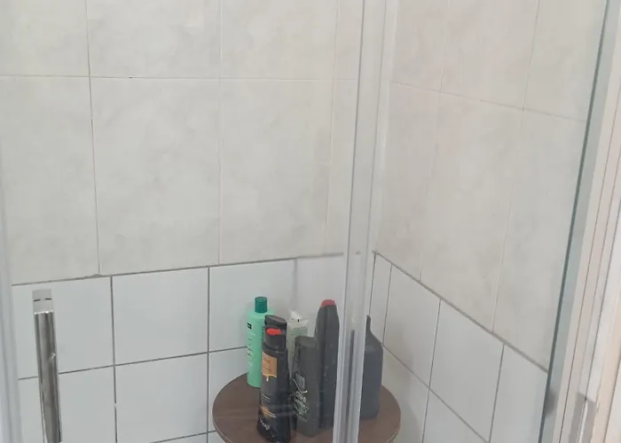 Eat Well Sleep Well Gæstehus Larnaca