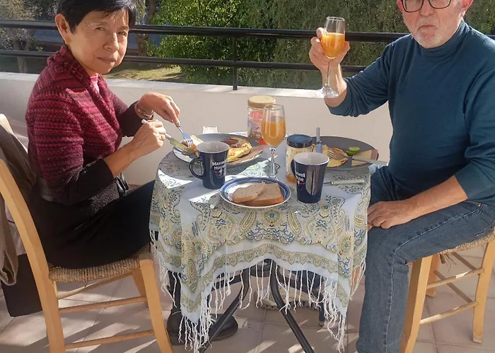 Eat Well Sleep Well Guest house Larnaca